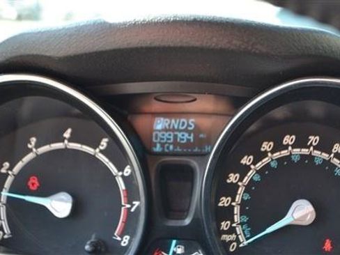 Used 2016 Ford Fiesta SE FWD image 12