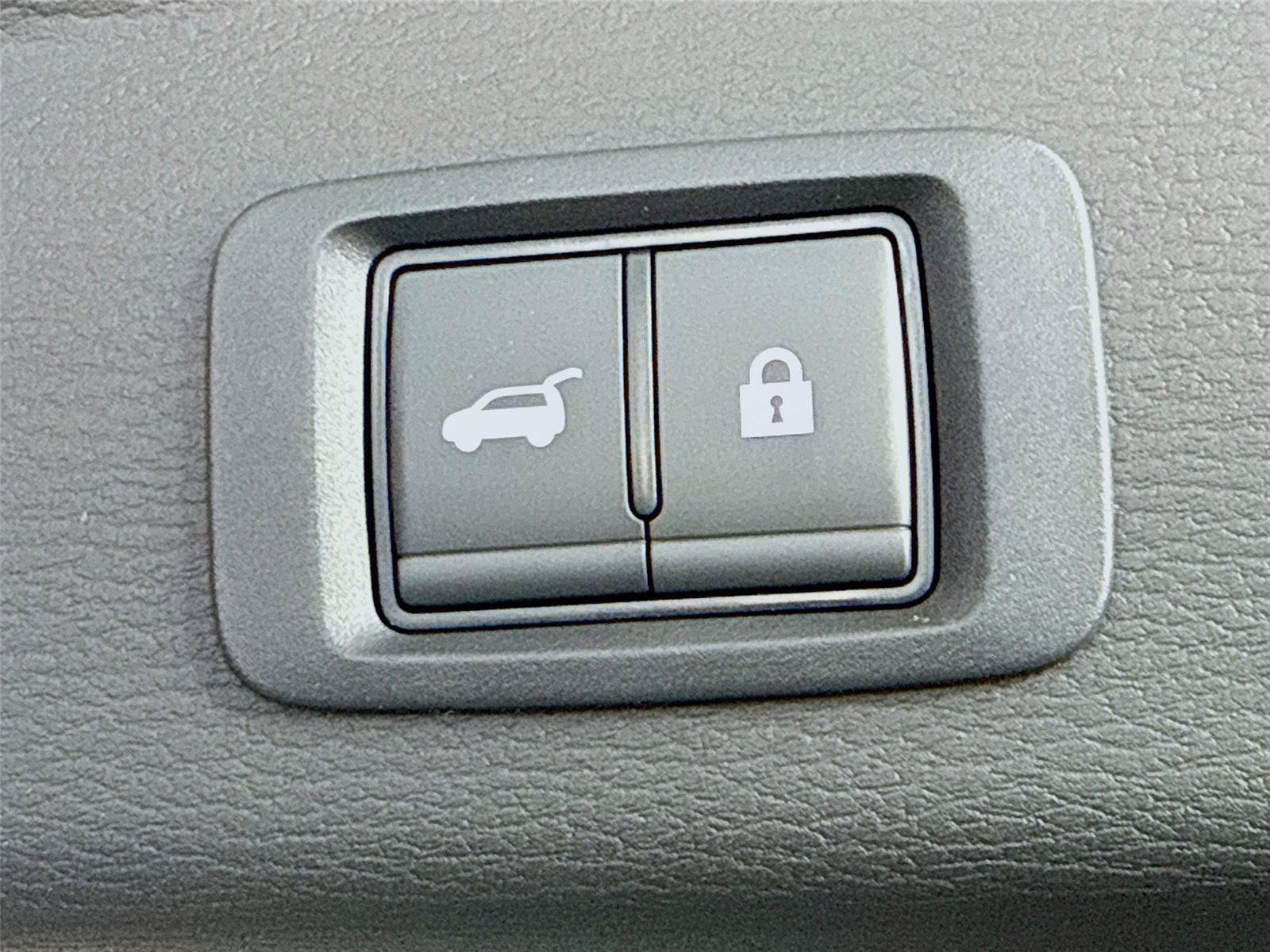 New 2026 Mitsubishi Outlander SE FWD image 19