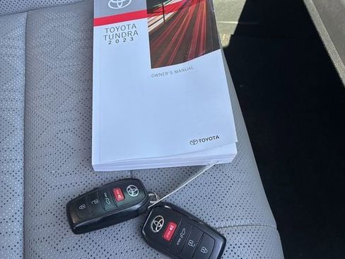 Used 2023 Toyota Tundra Limited image 19