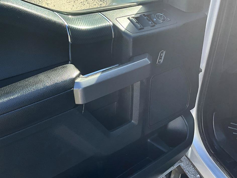 Used 2019 Ford F150 XLT w/ Equipment Group 302A Luxury AWD/4WD image 8