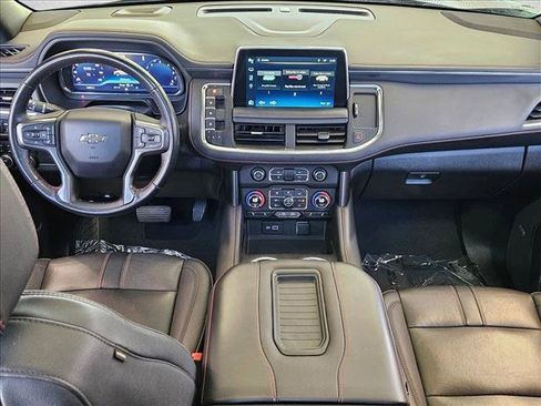 Used 2022 Chevrolet Tahoe RST w/ Luxury Package AWD/4WD image 18