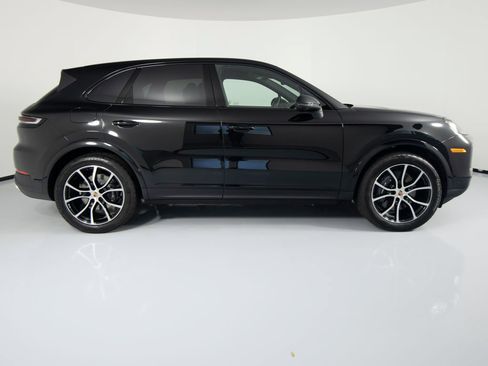 New 2026 Porsche Cayenne AWD/4WD image 11