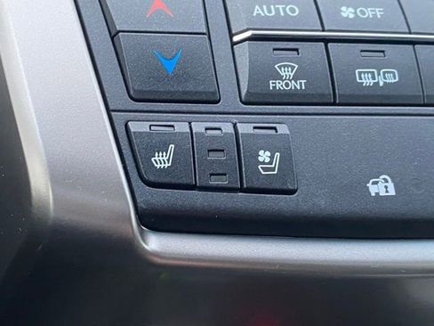 Used 2017 Lexus NX 300h AWD image 20