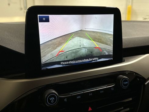 Used 2020 Ford Escape SE FWD image 15