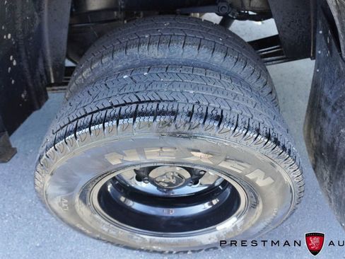 Used 2025 RAM 3500 Laramie AWD/4WD image 12