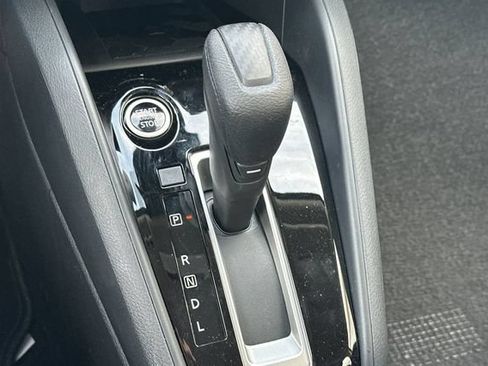 Certified 2025 Nissan Versa SV w/ Trunk Package FWD image 20