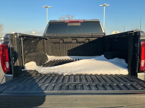 Used 2021 GMC Sierra 1500 AT4 w/ AT4 Premium Package image 29