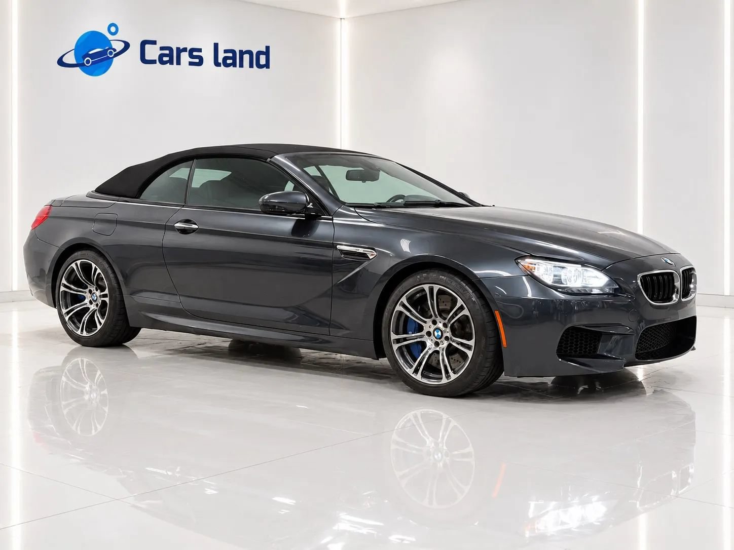 Used 2013 BMW M6 Convertible RWD image 2
