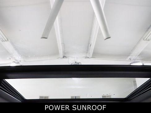 Used 2023 Ford Expedition Limited image 23