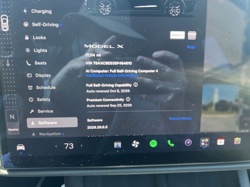Used 2025 Tesla Model X AWD/4WD image 17