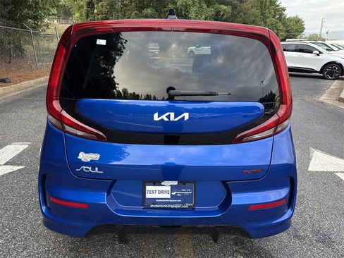 Used 2022 Kia Soul GT-Line image 6