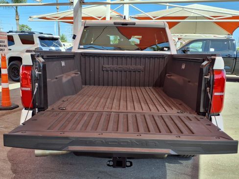 Certified 2024 Toyota Tacoma TRD Sport AWD/4WD image 9
