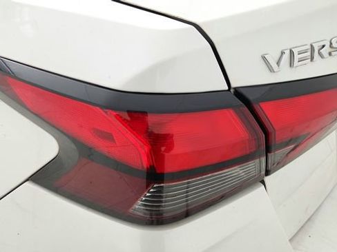 Used 2024 Nissan Versa SV w/ Electronics Package FWD image 11