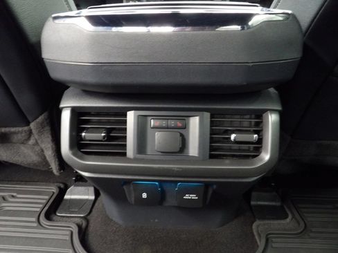 Used 2024 Ford F150 Lariat w/ Equipment Group 502A High AWD/4WD image 18