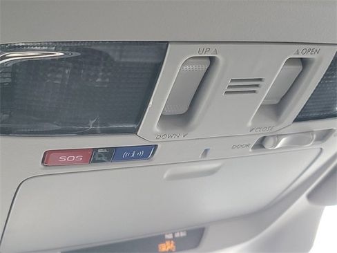 Used 2019 Subaru Outback 2.5i Limited image 31