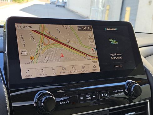 Used 2023 INFINITI QX80 Premium Select w/ All-Season Package image 25