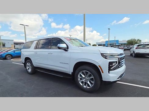 New 2026 Chevrolet Suburban Premier AWD/4WD image 20