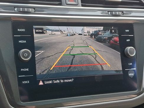 Used 2019 Volkswagen Tiguan S AWD/4WD image 18