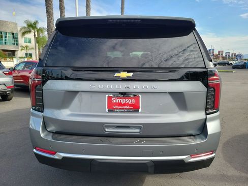 New 2026 Chevrolet Suburban LS image 21