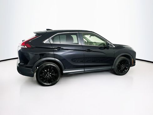 Used 2024 Mitsubishi Eclipse Cross LE image 10