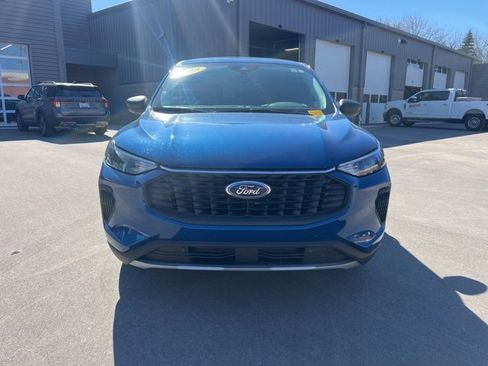 Used 2023 Ford Escape Active w/ Cold Weather Package image 2