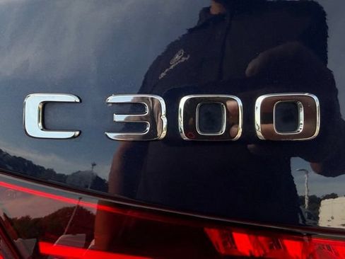 Used 2023 Mercedes-Benz C 300 4MATIC Sedan image 9