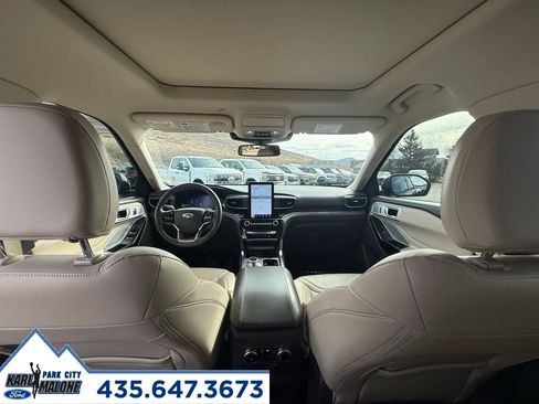 Used 2021 Ford Explorer Platinum w/ Equipment Group 601A image 15