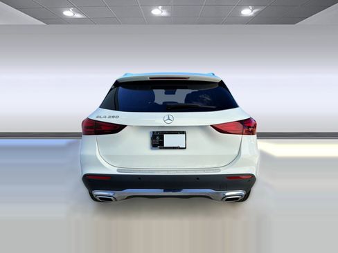 New 2025 Mercedes-Benz GLA 250 image 10