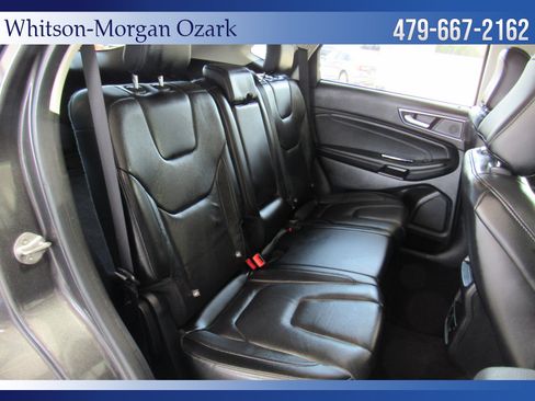 Used 2020 Ford Edge Titanium AWD/4WD image 32