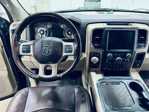 Used 2016 RAM 1500 Laramie Longhorn w/ Convenience Group image 39