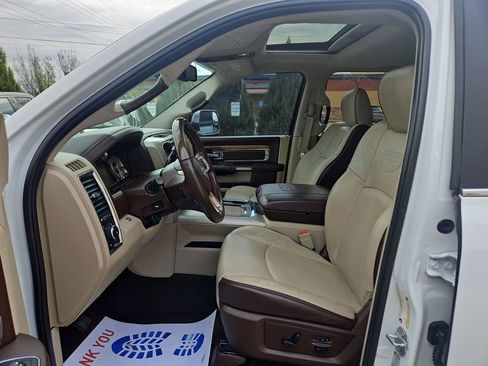 Used 2018 RAM 3500 Laramie Longhorn w/ Max Tow Package image 9