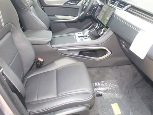 New 2026 Jaguar F-PACE R-Dynamic S image 3