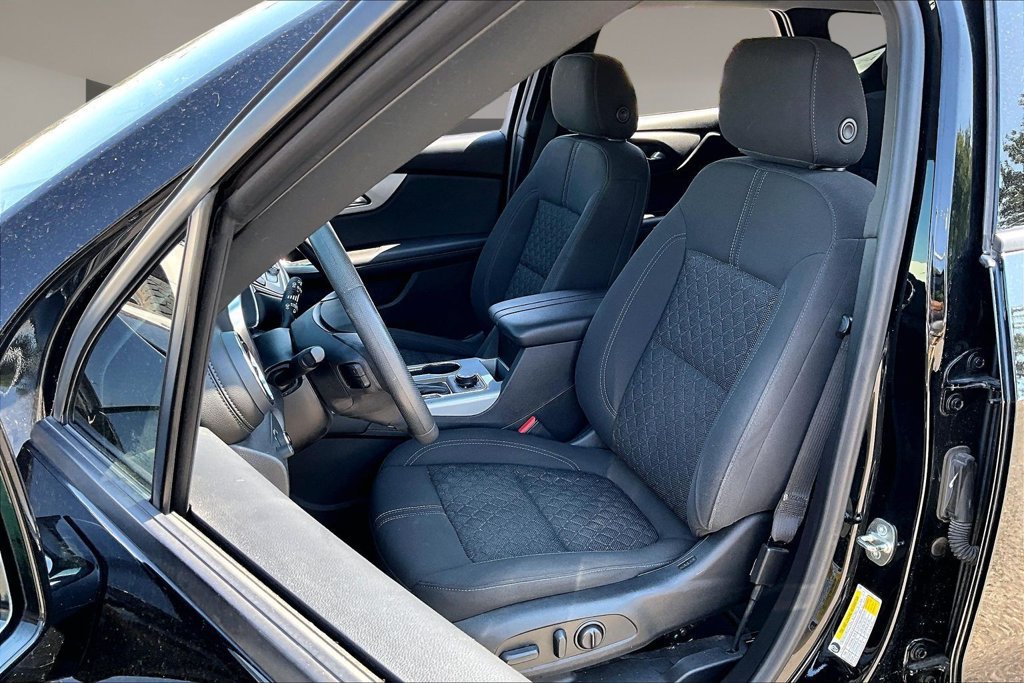 Used 2022 Chevrolet Blazer LT FWD image 27