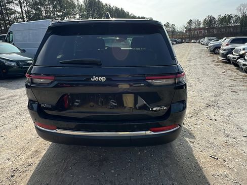 Certified 2024 Jeep Grand Cherokee Limited image 9