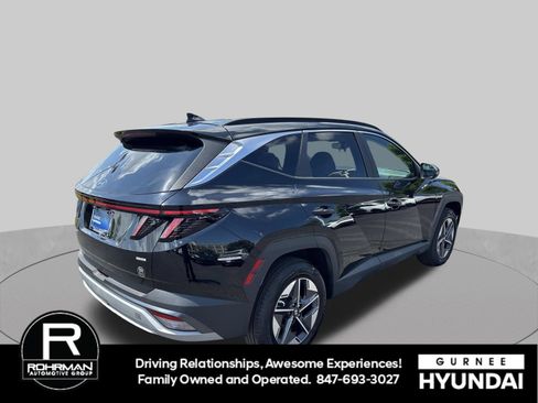 Certified 2025 Hyundai Tucson SEL AWD/4WD image 6
