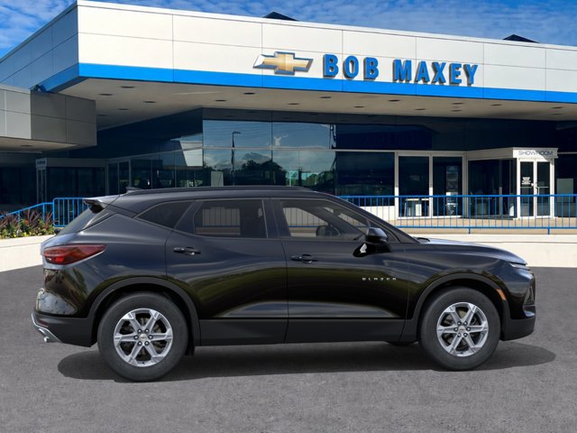 New 2026 Chevrolet Blazer LT w/ Convenience Package FWD image 5