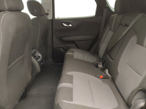 Used 2024 Chevrolet Blazer LT w/ Convenience Package FWD image 18