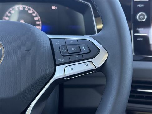 New 2026 Volkswagen Jetta SE image 11