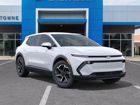 New 2026 Chevrolet Equinox EV LT FWD image 7
