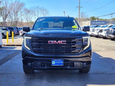 Used 2023 GMC Sierra 1500 Elevation AWD/4WD image 8