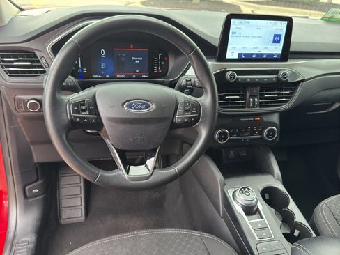 Used 2024 Ford Escape Active FWD image 12