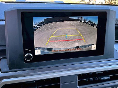Used 2025 Toyota Tacoma TRD Sport AWD/4WD image 39