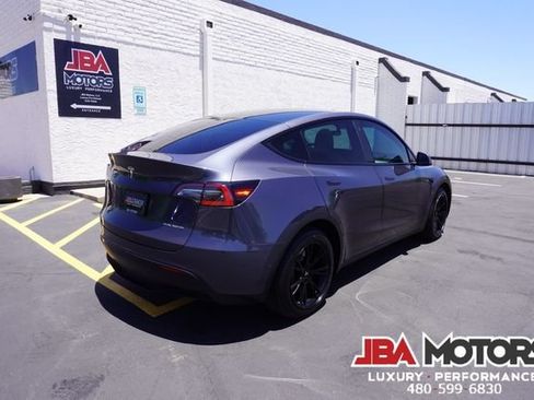 Used 2021 Tesla Model Y Long Range AWD/4WD image 59