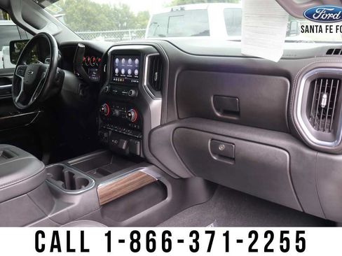 Used 2020 Chevrolet Silverado 1500 RST AWD/4WD image 24