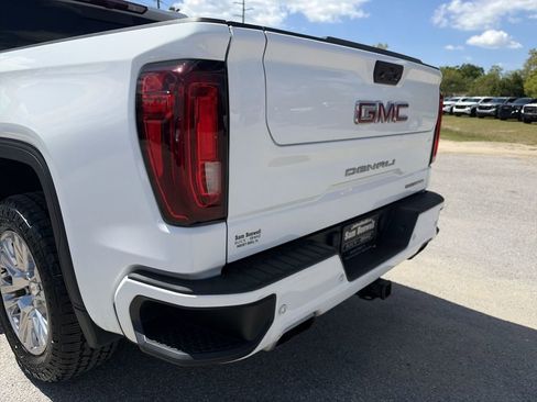 Certified 2023 GMC Sierra 1500 Denali AWD/4WD image 30