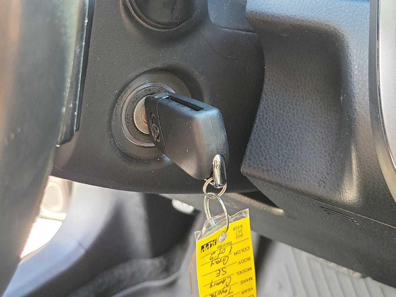 Used 2023 Toyota Camry SE FWD image 29