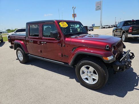 Used 2021 Jeep Gladiator Sport AWD/4WD image 10