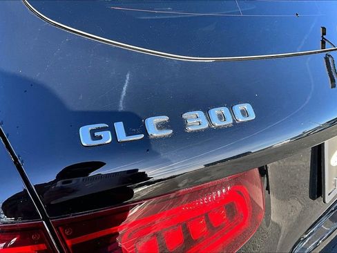 Used 2021 Mercedes-Benz GLC 300 GLC 300 image 8