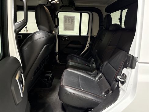 Used 2023 Jeep Gladiator Rubicon w/ LED Lighting Group image 23