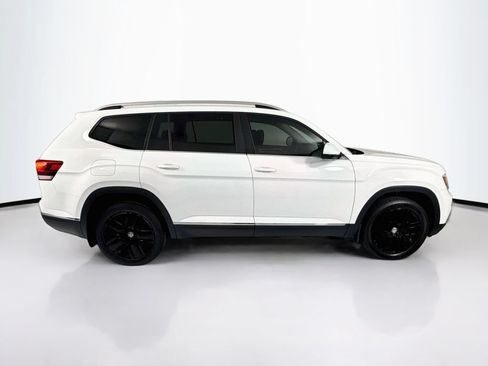 Used 2018 Volkswagen Atlas SEL AWD/4WD image 4